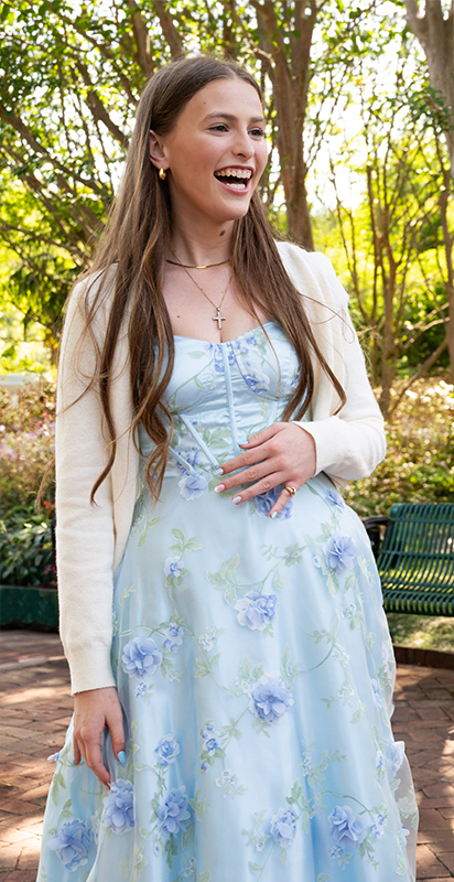 Mia Capri, founder of Capri Cards